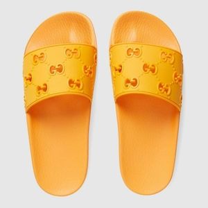 Gucci slippers